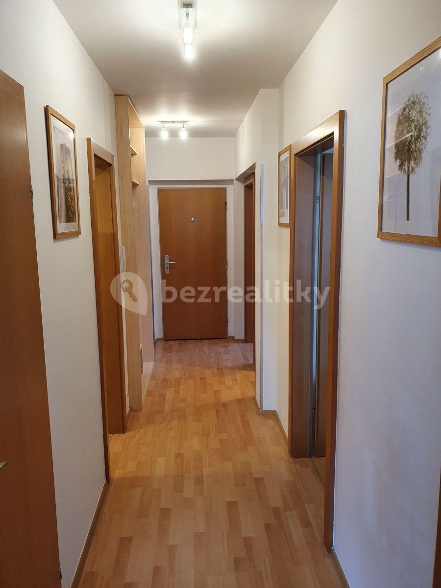 Prenájom bytu 2-izbový 60 m², Nová Kolonie, Praha, Praha