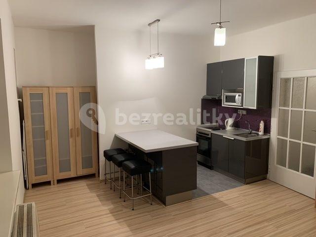 Prenájom bytu Garsoniéra 30 m², Biskupcova, Praha, Praha