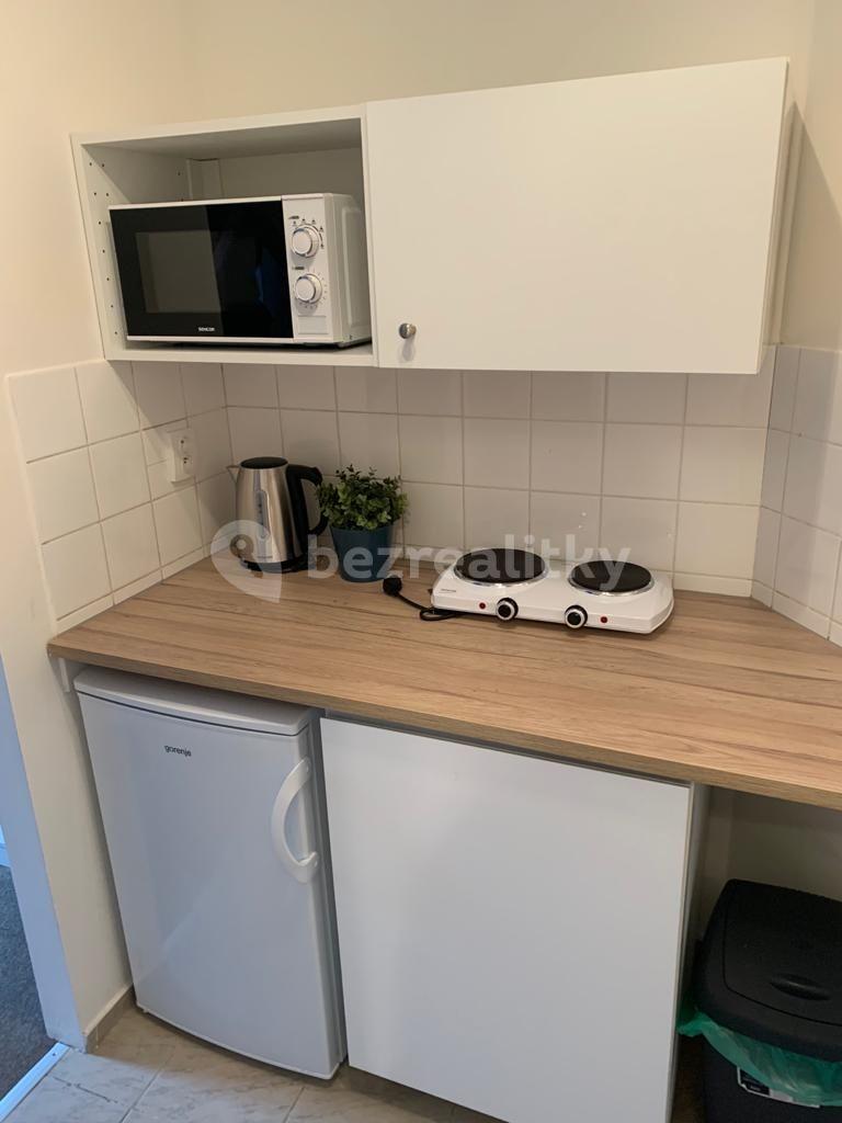 Prenájom bytu Garsoniéra 25 m², Kováků, Praha, Praha