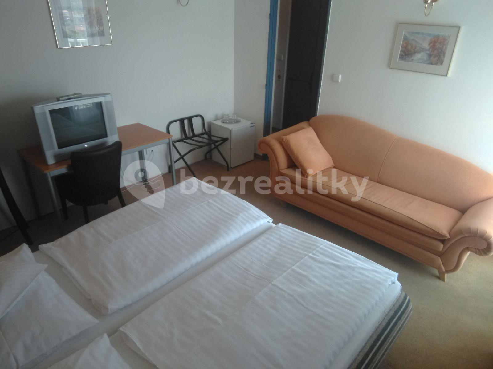 Prenájom bytu Garsoniéra 25 m², Vlnitá, Praha, Praha