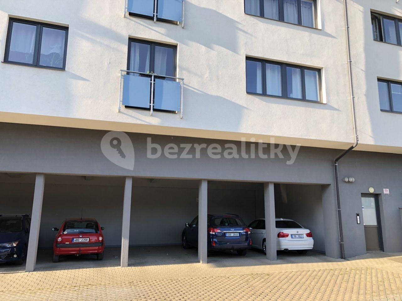 Prenájom bytu 2-izbový 74 m², Svatoplukova, Brno, Jihomoravský kraj