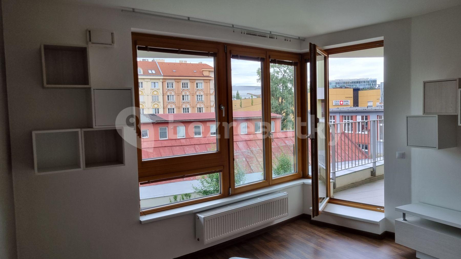 Prenájom bytu 2-izbový 54 m², Kurta Konráda, Praha, Praha