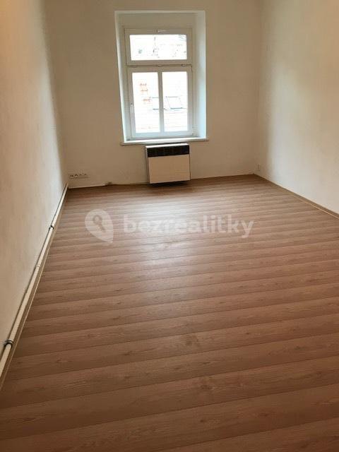 Prenájom bytu 1-izbový 32 m², Bořivojova, Praha, Praha