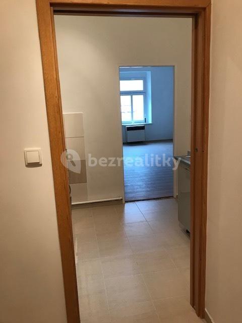 Prenájom bytu 1-izbový 32 m², Bořivojova, Praha, Praha