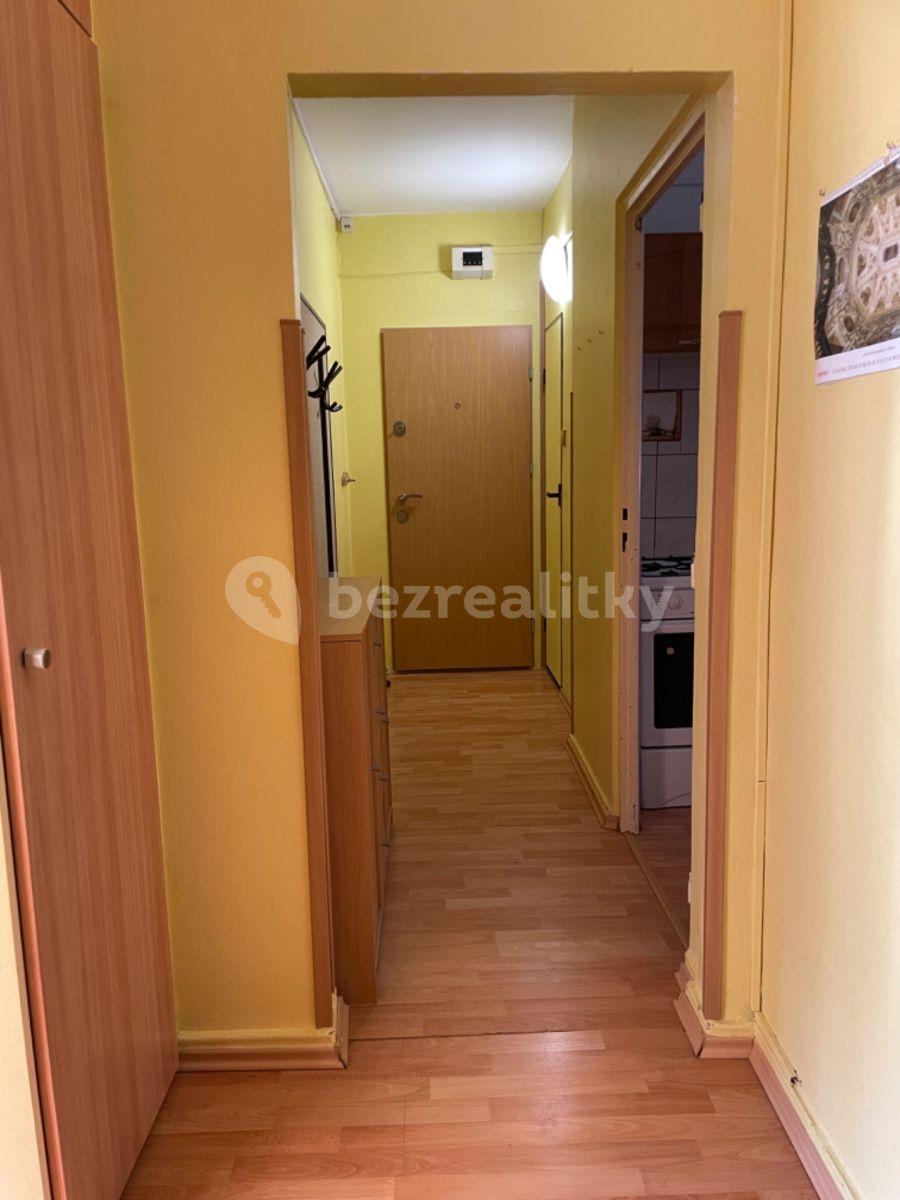 Prenájom bytu 2-izbový 57 m², Hraniční, Olomouc, Olomoucký kraj