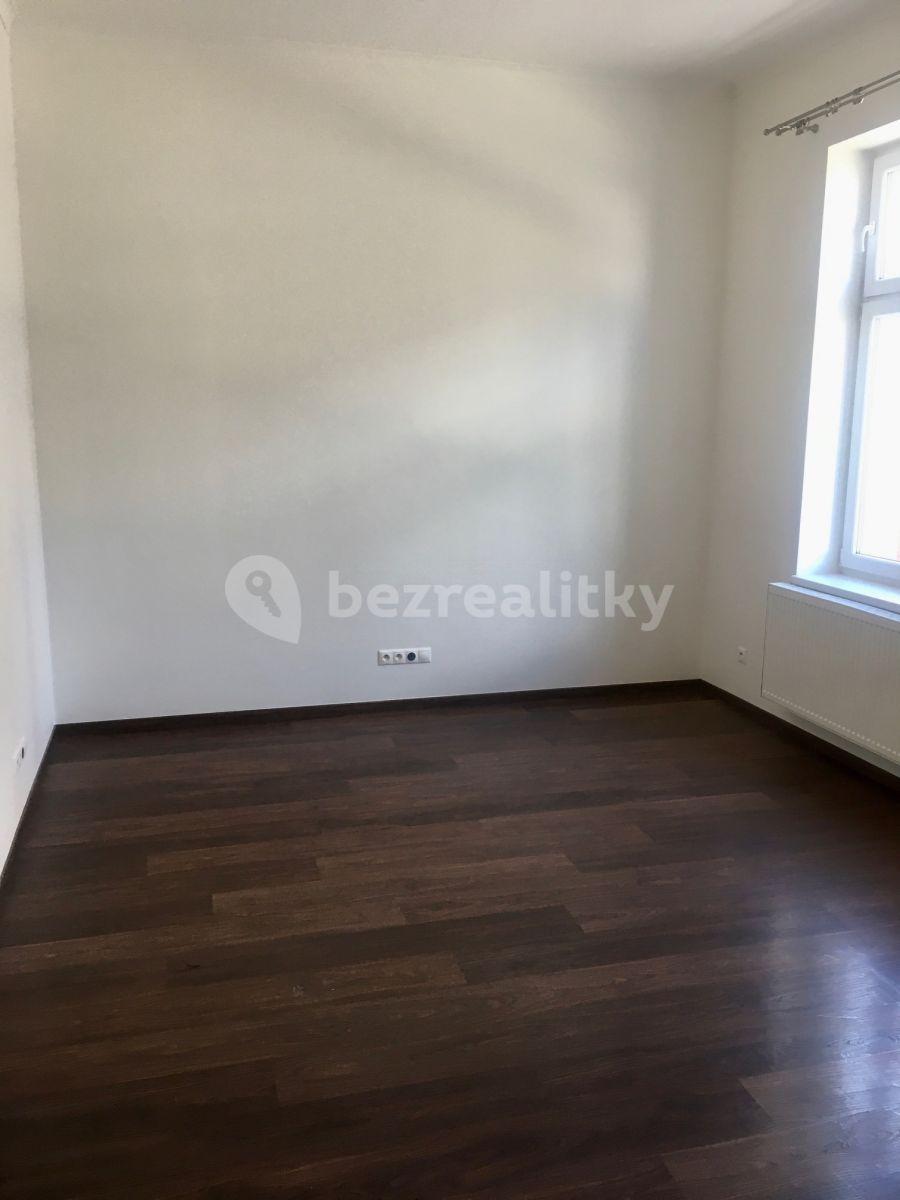 Prenájom bytu 1-izbový 35 m², Zenklova, Praha, Praha