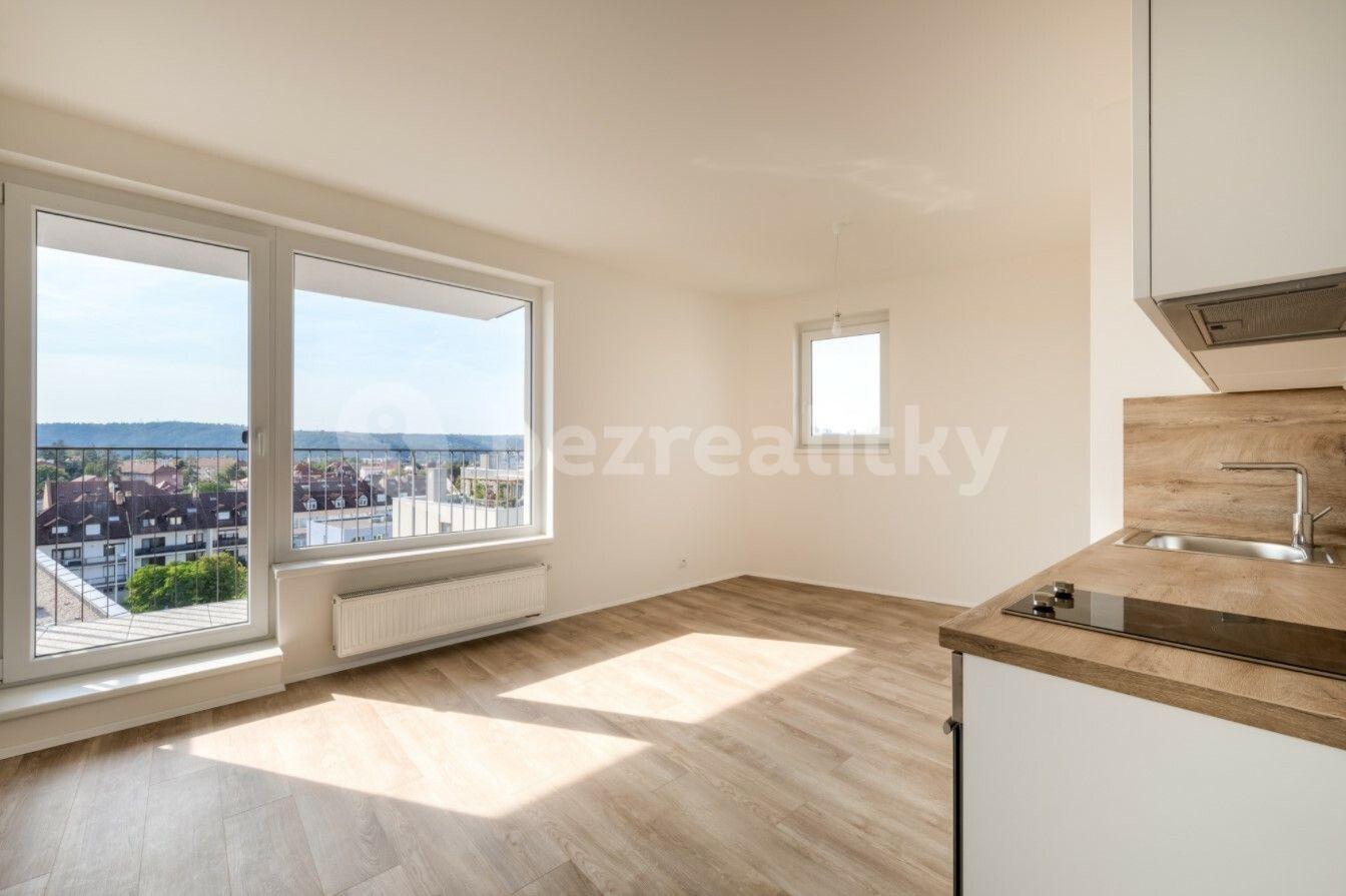 Prenájom bytu 1-izbový 41 m², Československého exilu, Praha, Praha