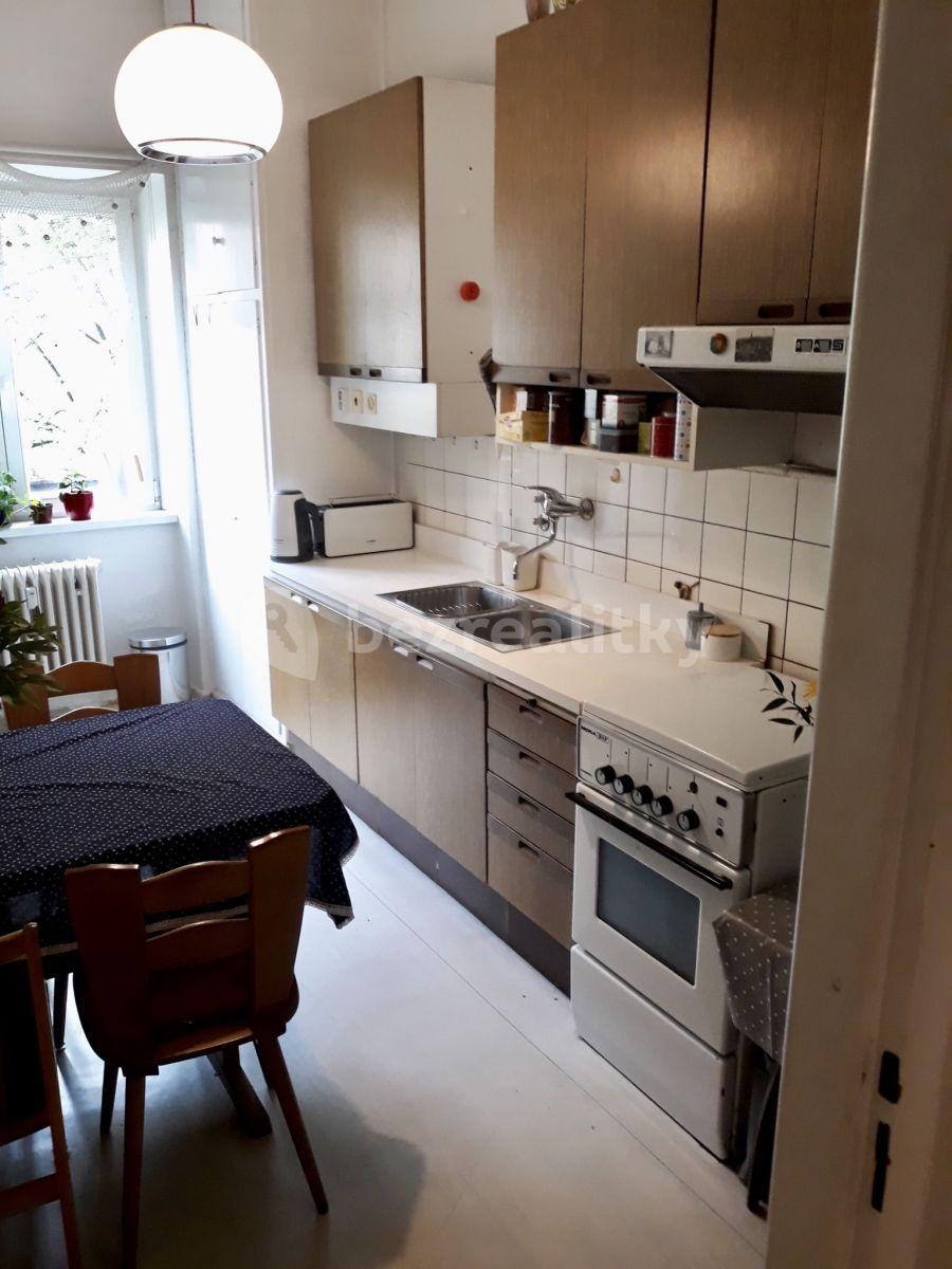 Prenájom bytu 2-izbový 64 m², Lucemburská, Praha, Praha