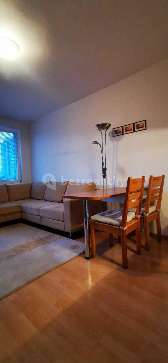 Prenájom bytu Garsoniéra 25 m², Zadunajská cesta, Petržalka, Bratislavský kraj