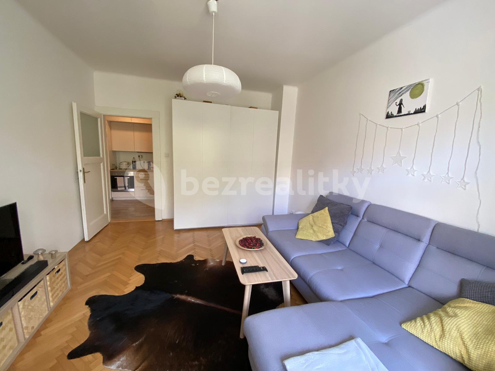 Prenájom bytu 2-izbový 44 m², Biskupcova, Praha, Praha