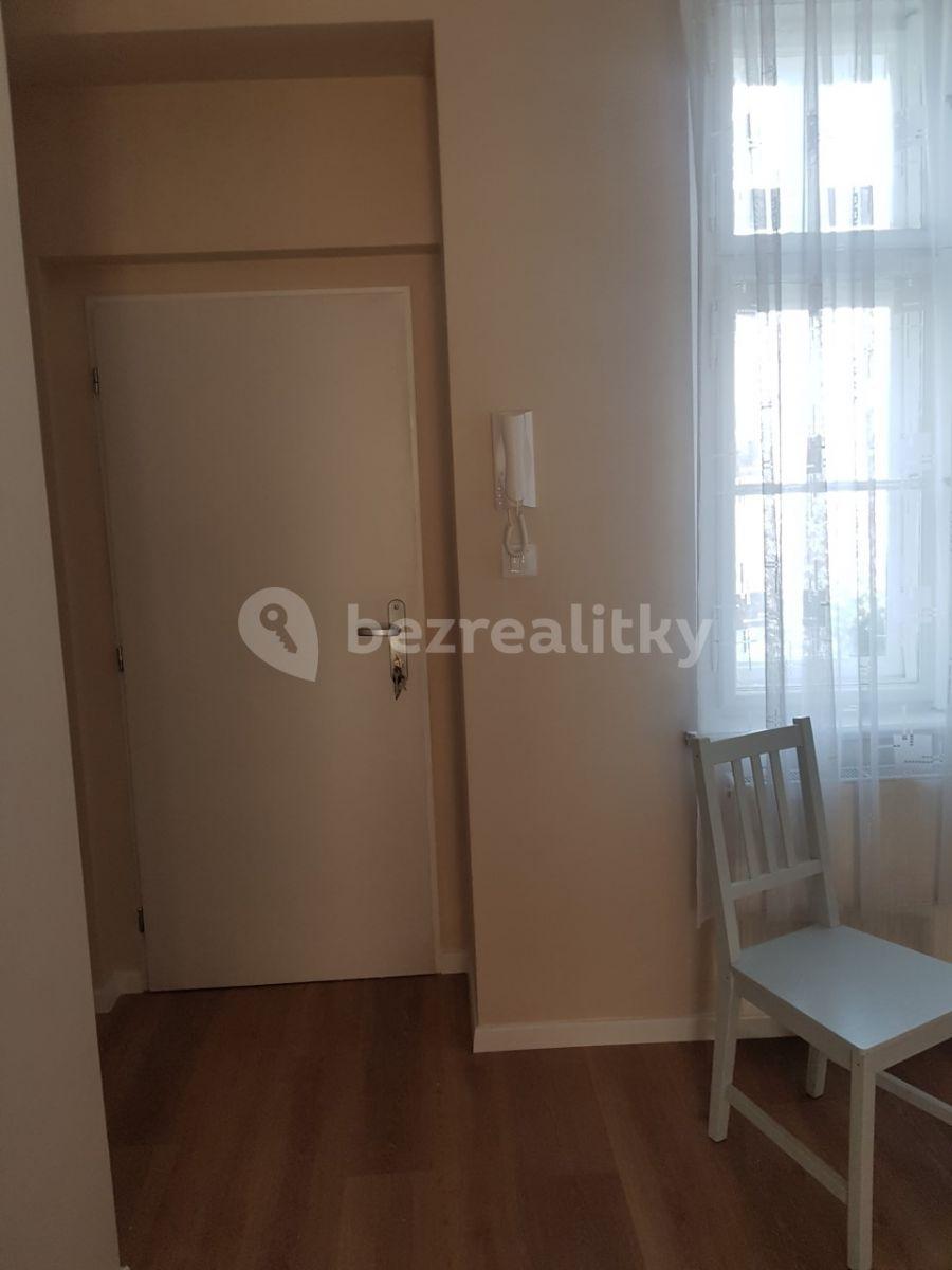 Prenájom bytu 1-izbový 43 m², Kamenická, Praha, Praha