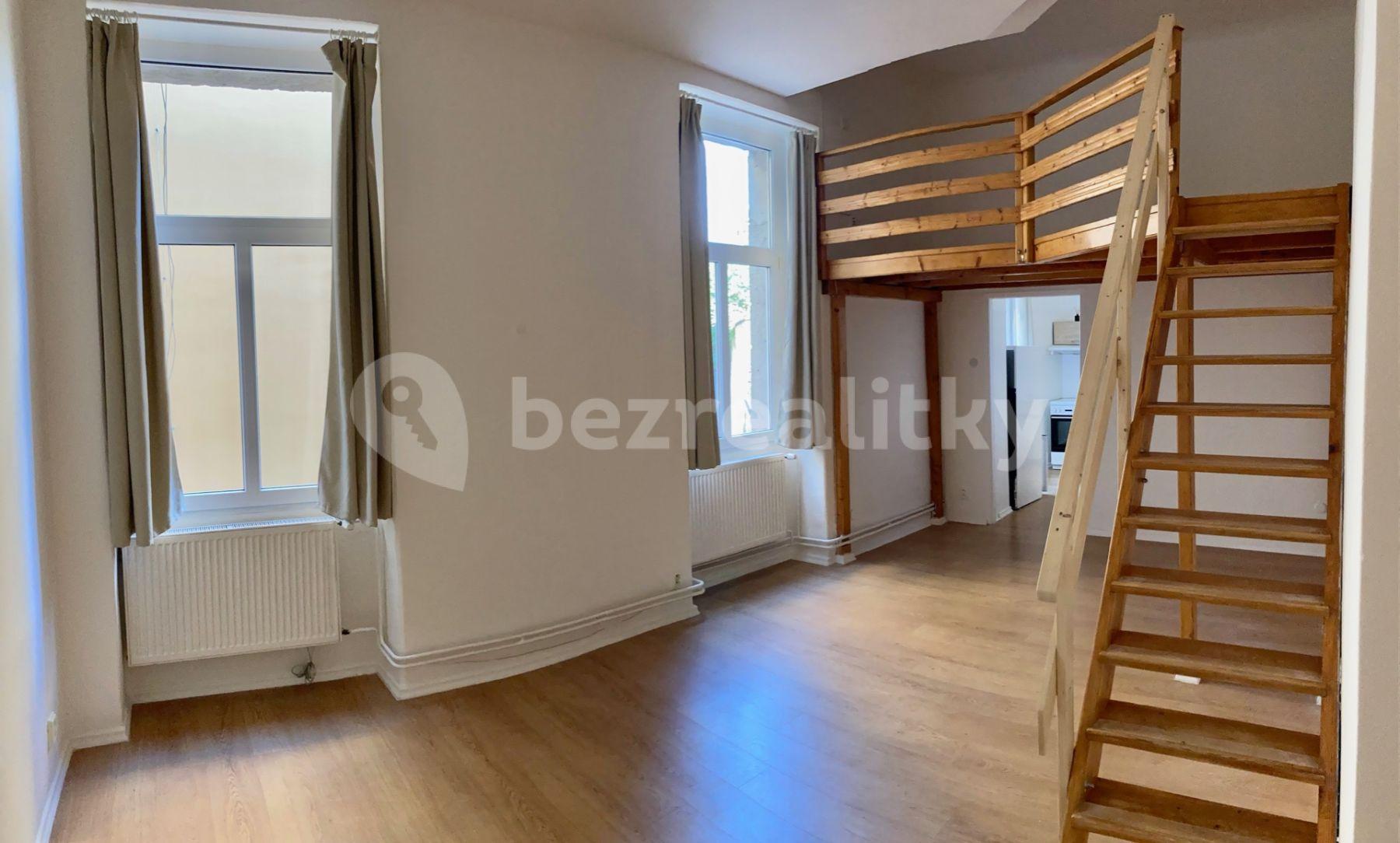 Prenájom bytu 1-izbový 36 m², Široká, Chrudim, Pardubický kraj