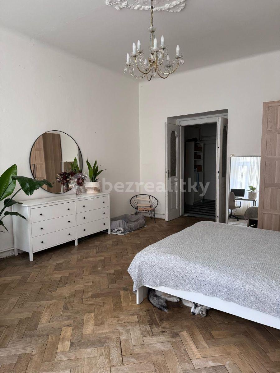 Prenájom bytu 2-izbový 55 m², Urxova, Praha, Praha