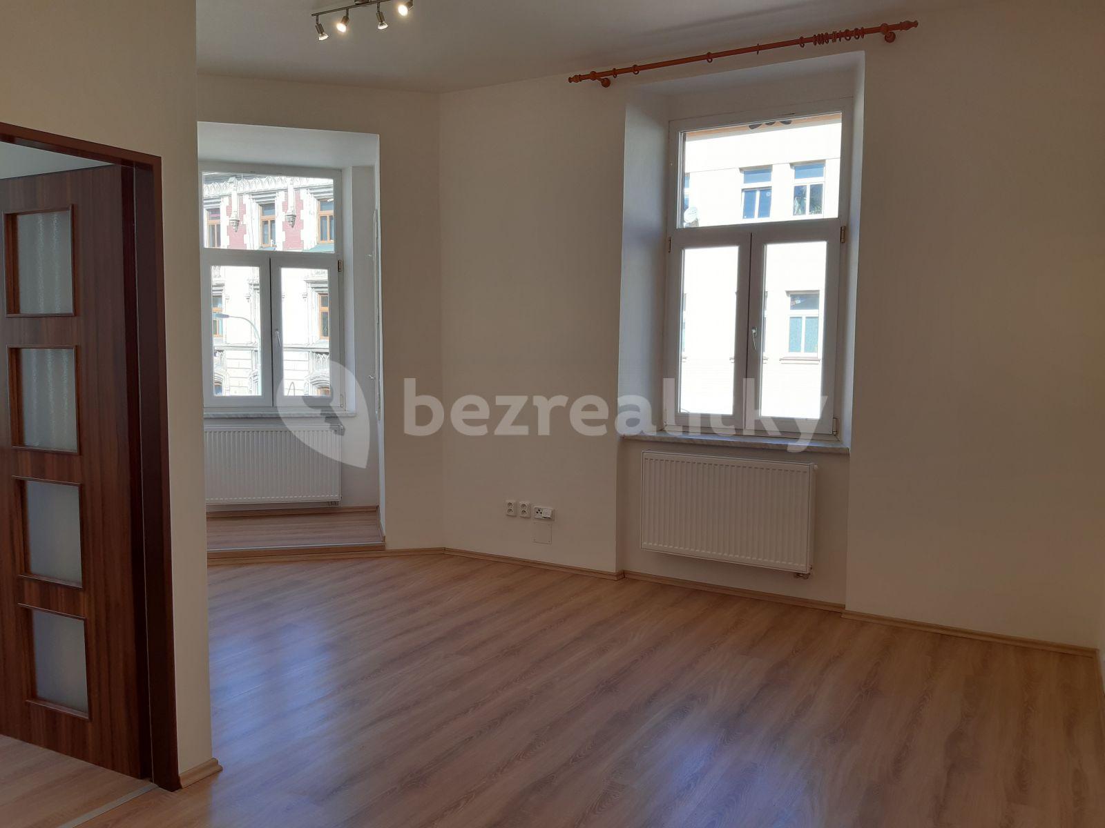 Prenájom bytu 3-izbový 70 m², Brožíkova, Praha, Praha