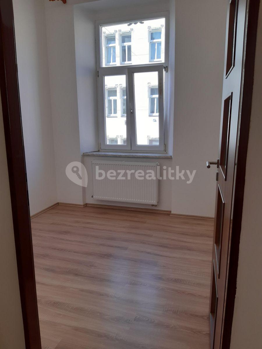 Prenájom bytu 3-izbový 70 m², Brožíkova, Praha, Praha