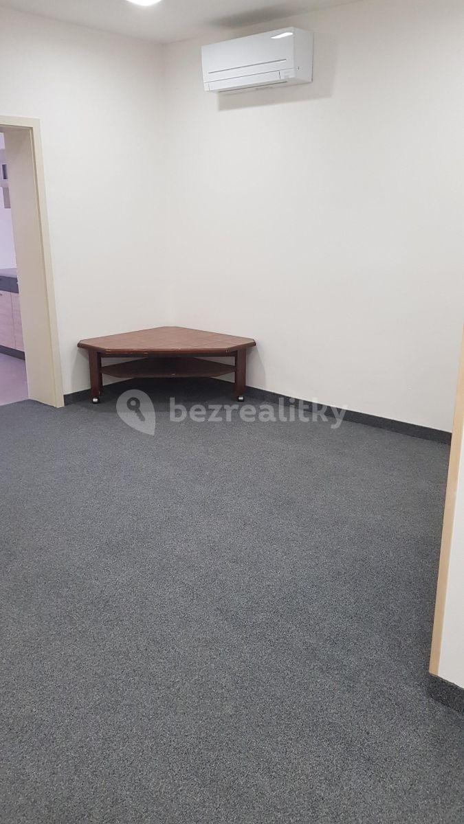 Prenájom nebytového priestoru 41 m², Staré Náměstí, Ostrov, Karlovarský kraj