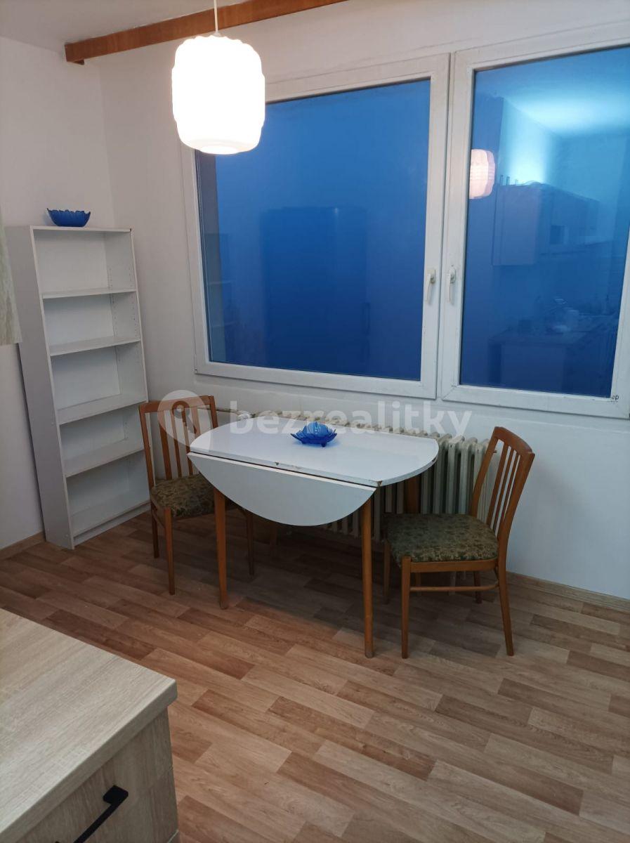 Prenájom bytu 2-izbový 67 m², Plukovníka Mráze, Praha, Praha