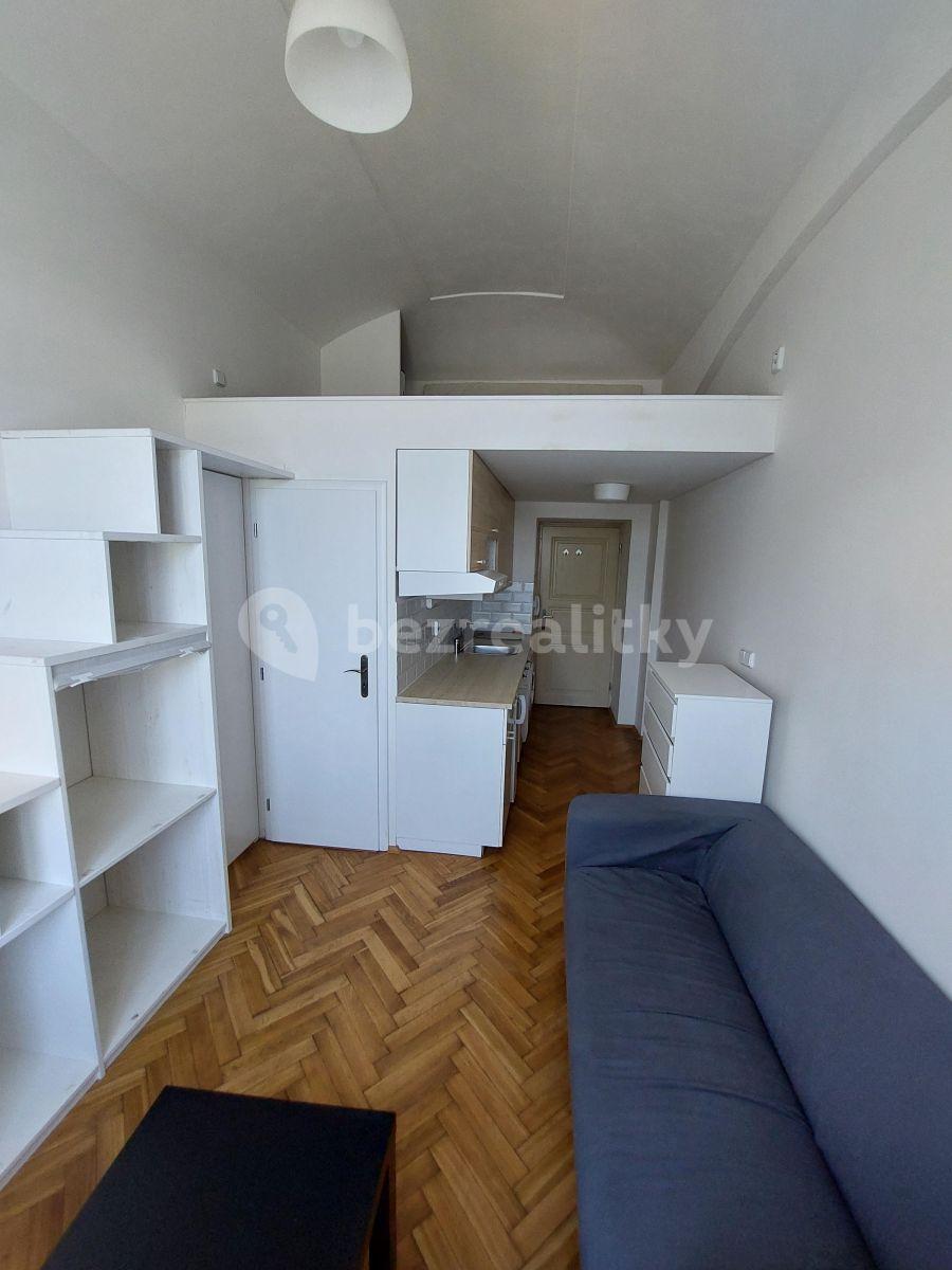 Prenájom bytu 1-izbový 16 m², Křížová, Praha, Praha