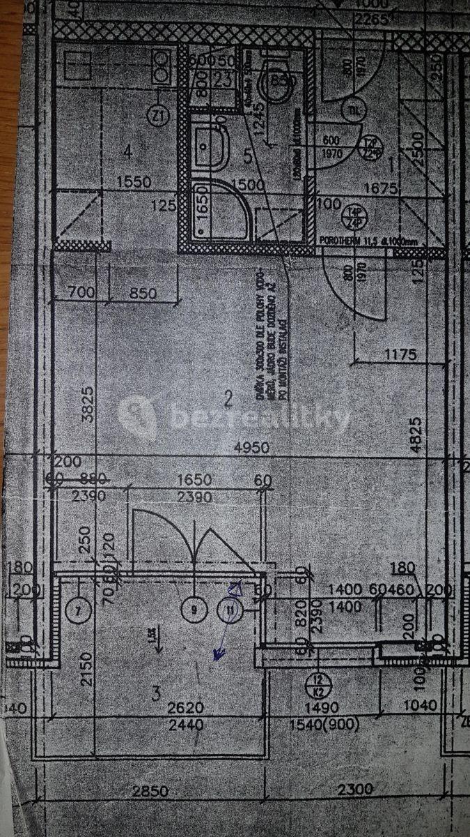 Prenájom bytu 1-izbový 33 m², Kloboučnická, Praha, Praha