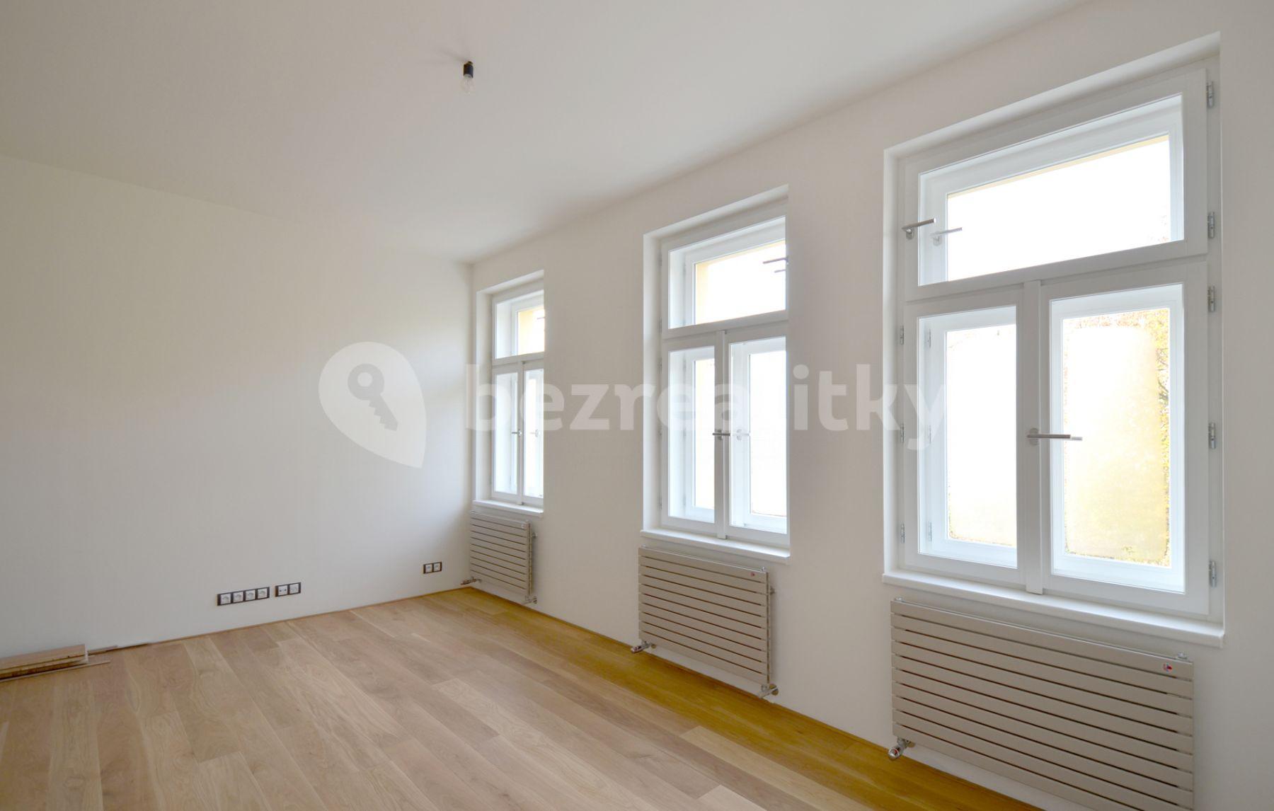 Prenájom bytu 2-izbový 44 m², Rybalkova, Praha, Praha