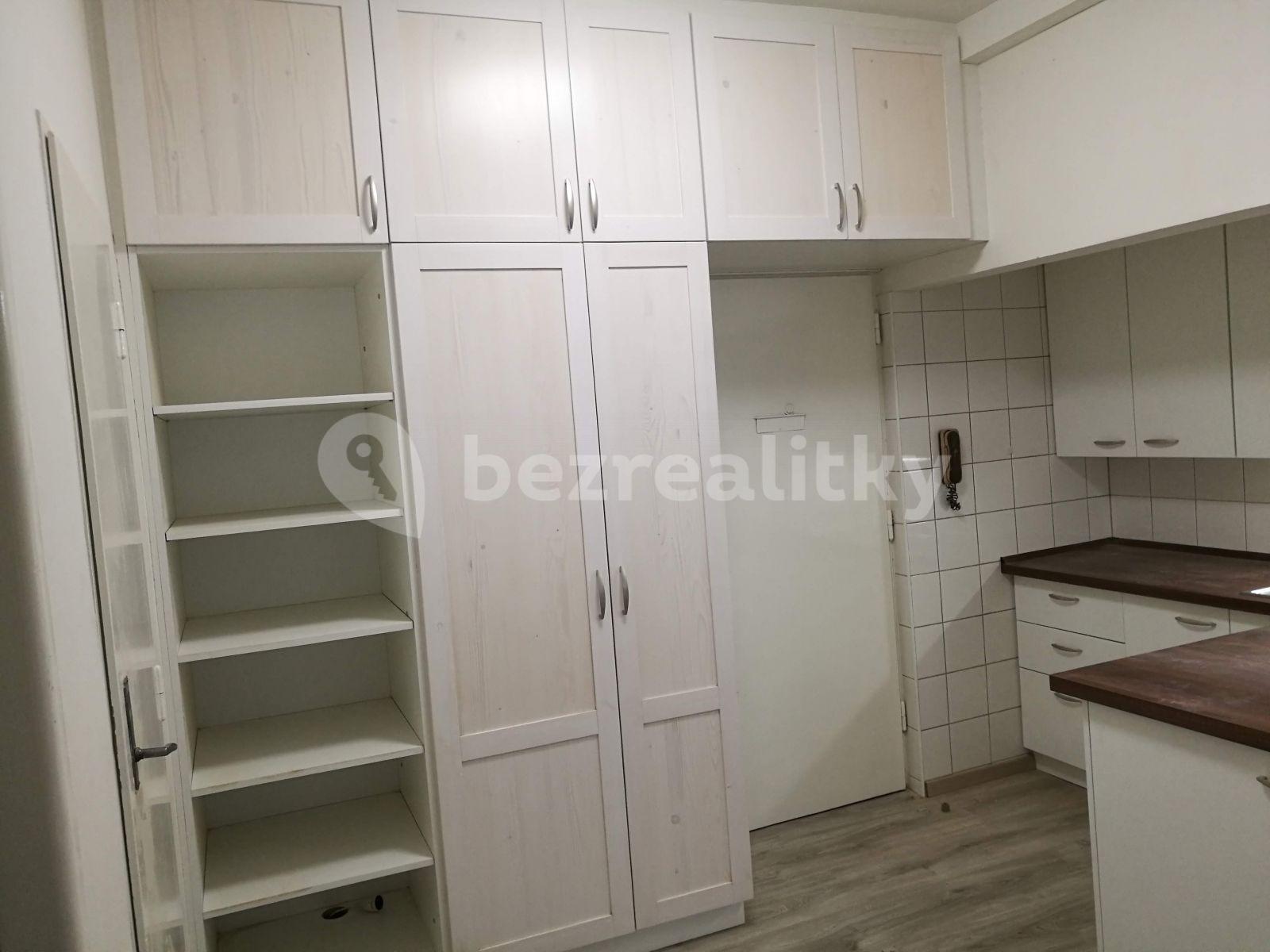 Prenájom bytu 2-izbový 56 m², Podbabská, Praha, Praha