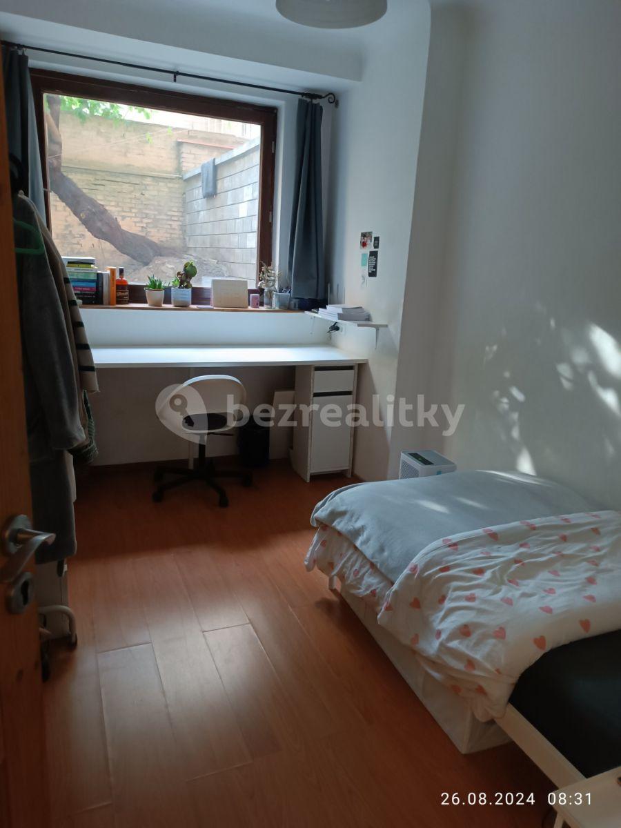 Prenájom bytu 2-izbový 30 m², Domažlická, Praha, Praha