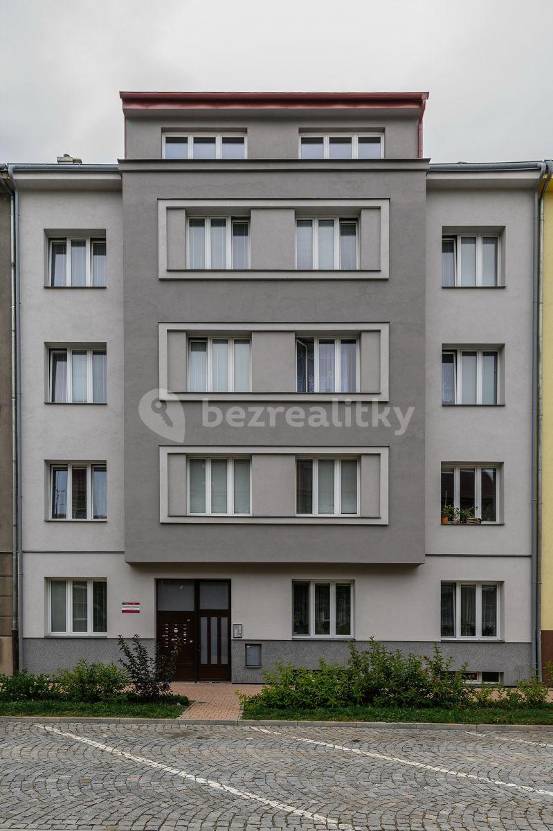 Prenájom bytu 1-izbový 22 m², Macanova, Pardubice, Pardubický kraj