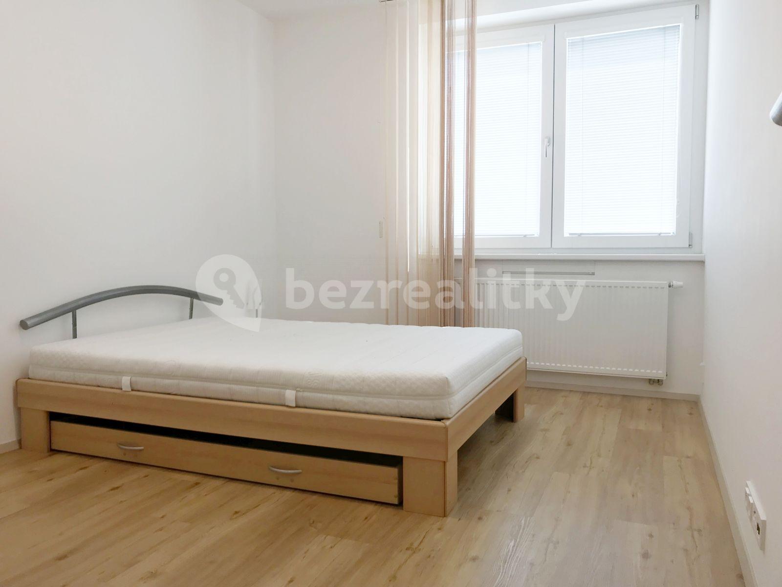 Prenájom bytu 2-izbový 60 m², Sídlištní, Praha, Praha