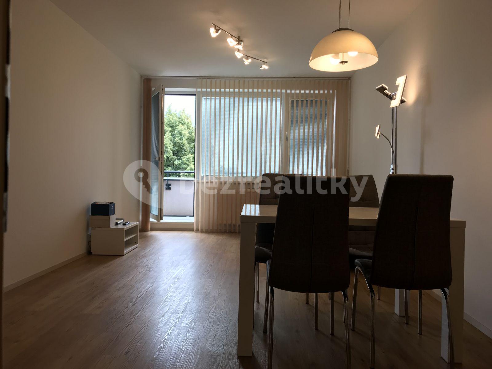 Prenájom bytu 2-izbový 60 m², Sídlištní, Praha, Praha