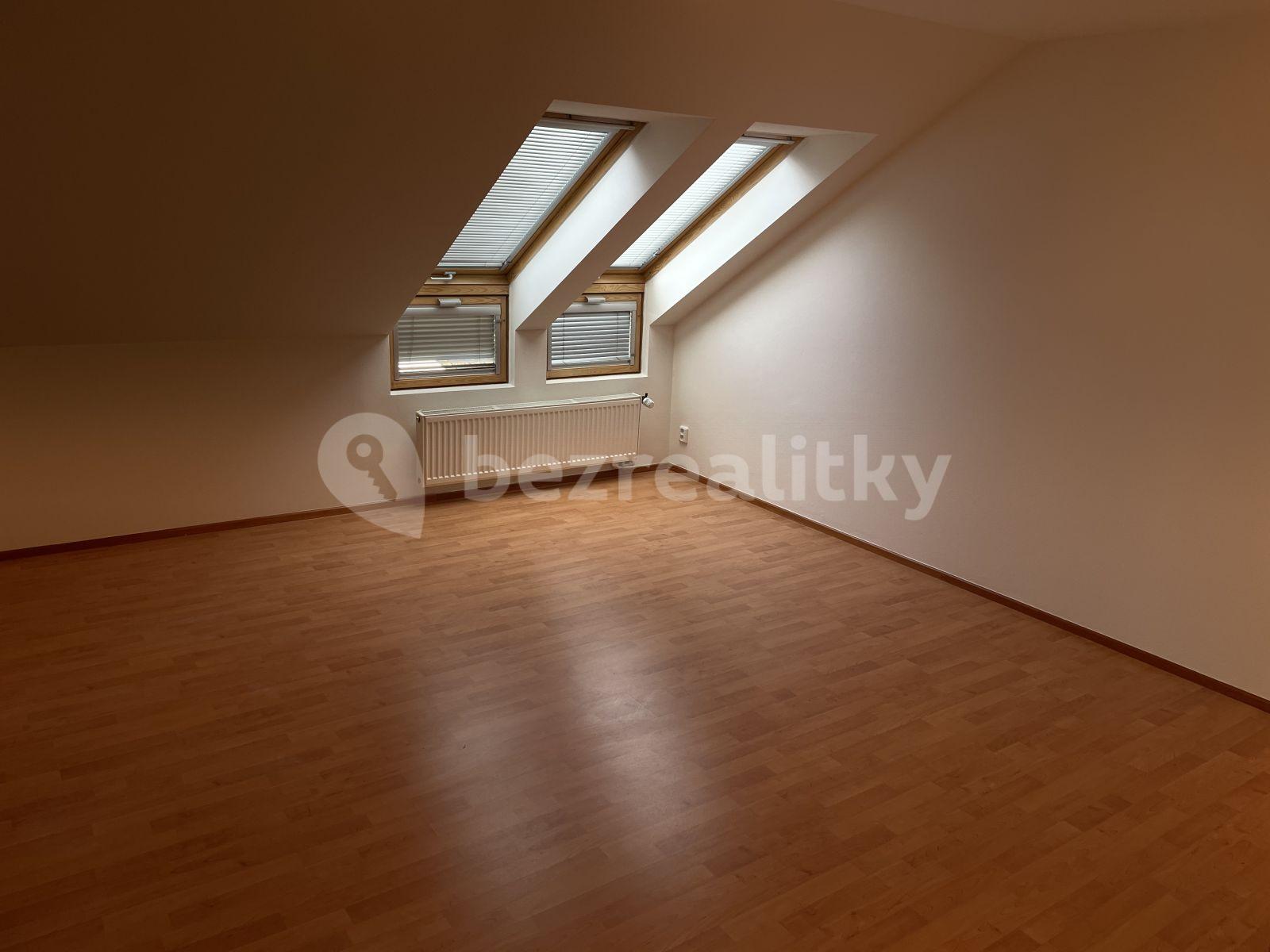 Prenájom bytu 5-izbový 170 m², Žampiónová, Praha, Praha