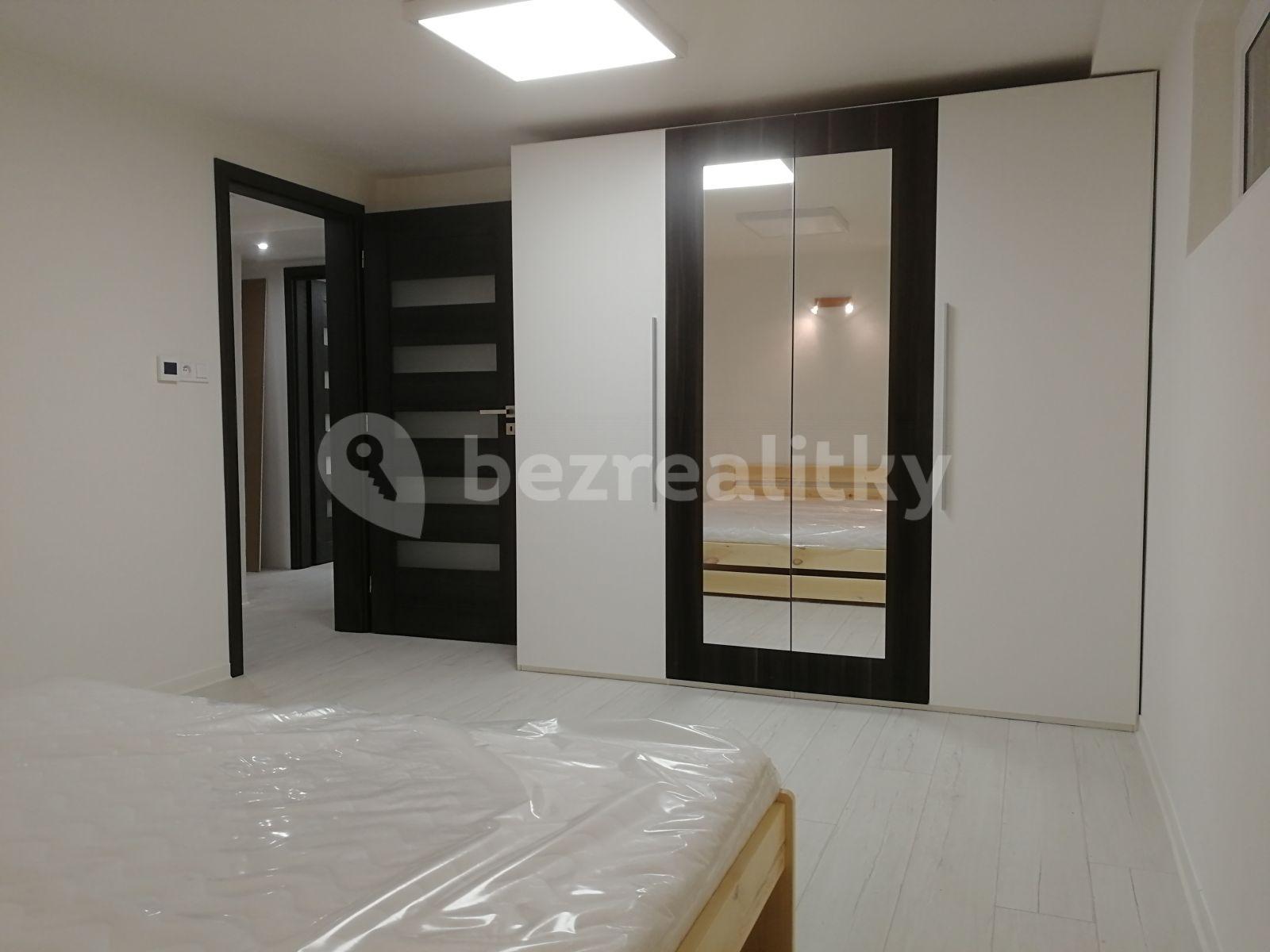 Prenájom bytu 2-izbový 58 m², Nechanická, Praha, Praha