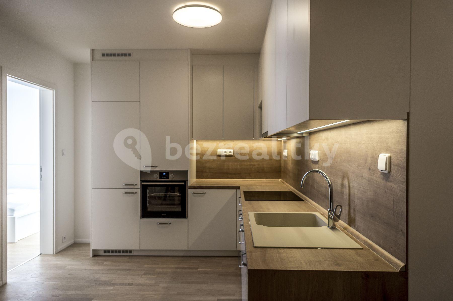 Prenájom bytu 2-izbový 52 m², Holečkova, Praha, Praha