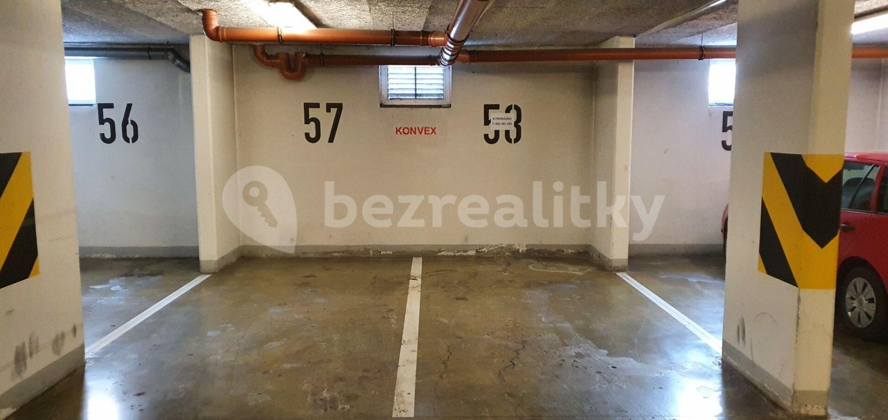 Prenájom garáže 12 m², Počernická, Praha, Praha