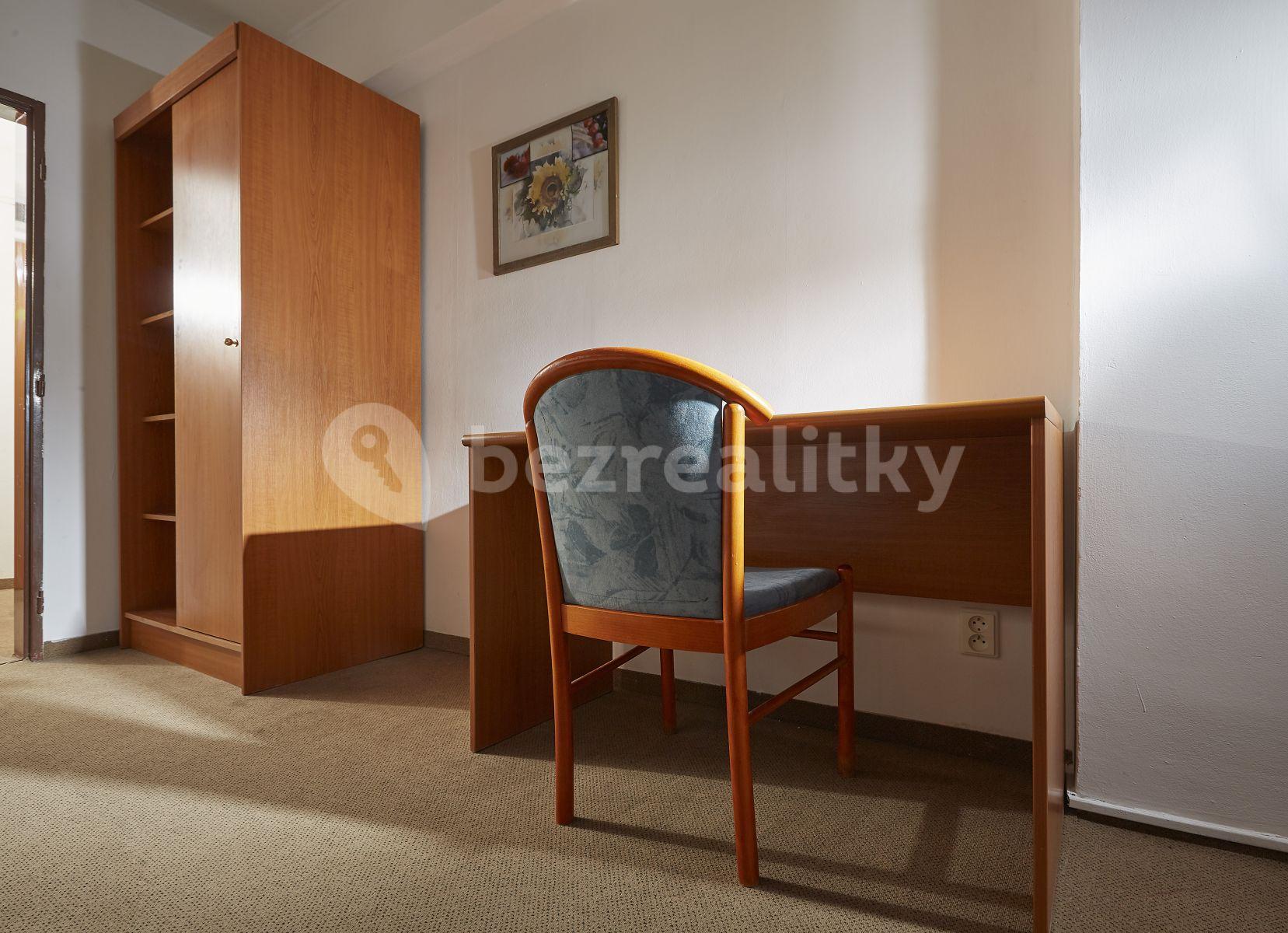 Prenájom bytu Garsoniéra 15 m², Klánova, Praha, Praha