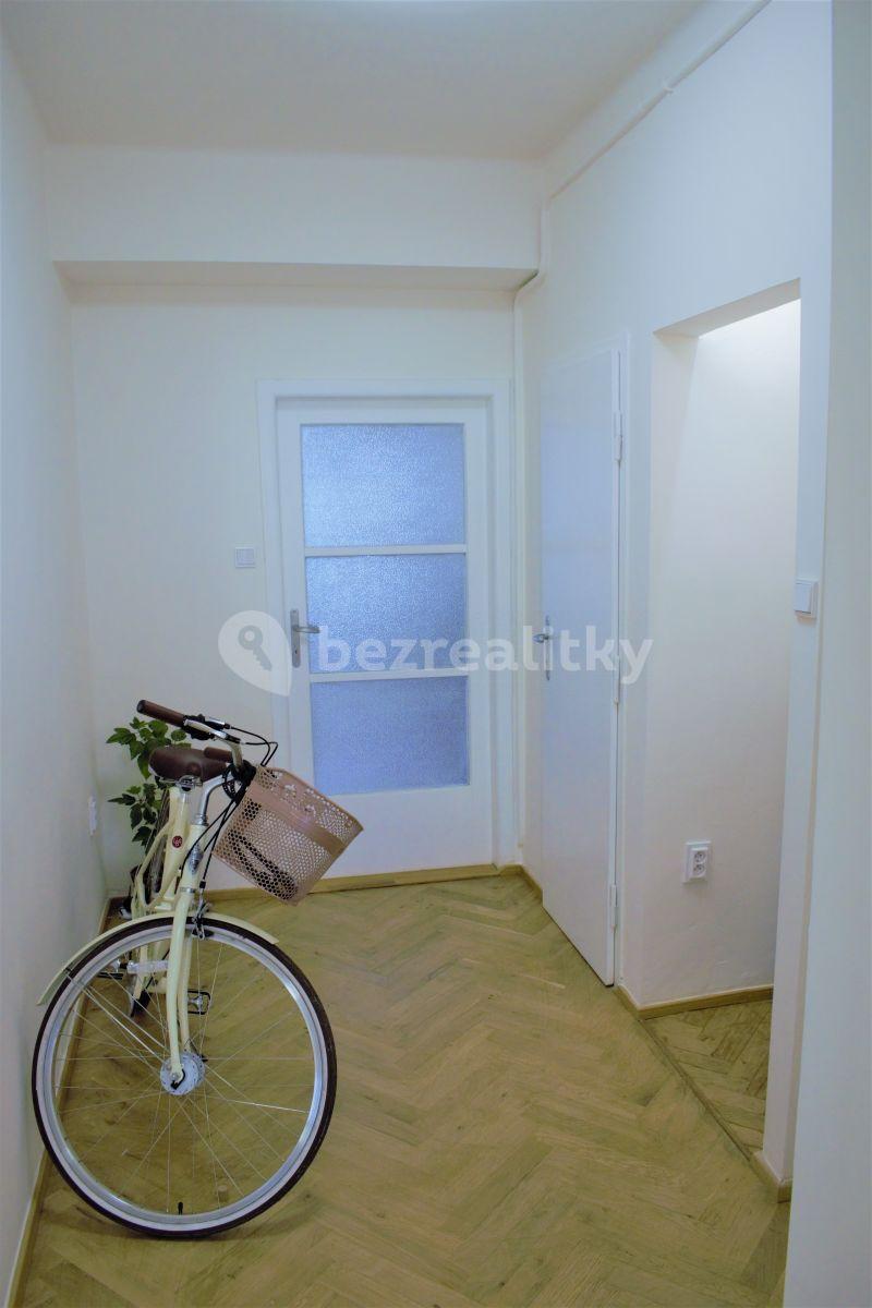 Prenájom bytu 2-izbový 45 m², Ďáblická, Praha, Praha