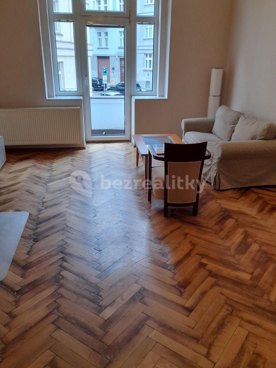 Prenájom bytu 2-izbový 48 m², Bulharská, Praha, Praha