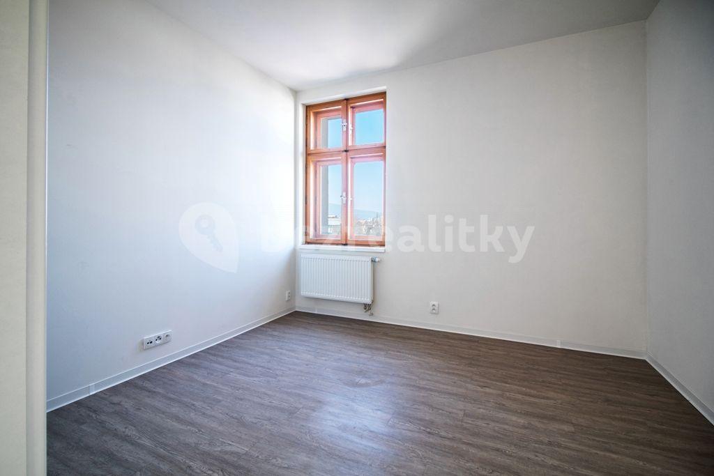 Prenájom bytu 3-izbový 78 m², Na Perštýně, Liberec, Liberecký kraj