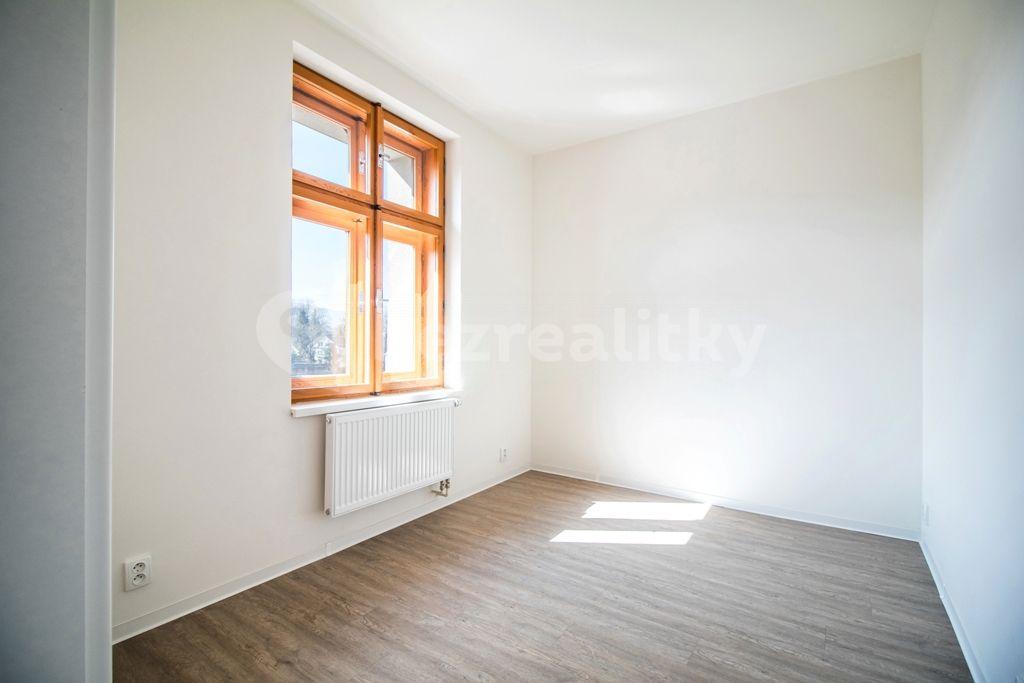 Prenájom bytu 3-izbový 78 m², Na Perštýně, Liberec, Liberecký kraj