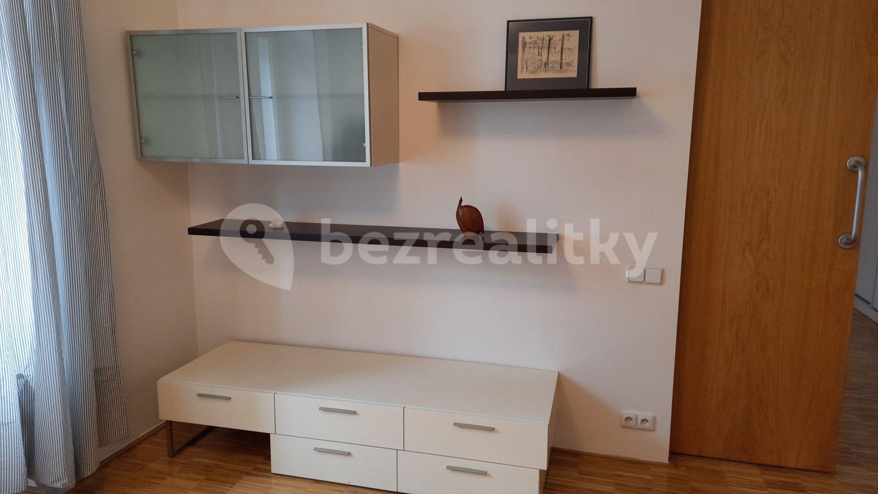 Prenájom bytu 2-izbový 62 m², Korunní, Praha, Praha