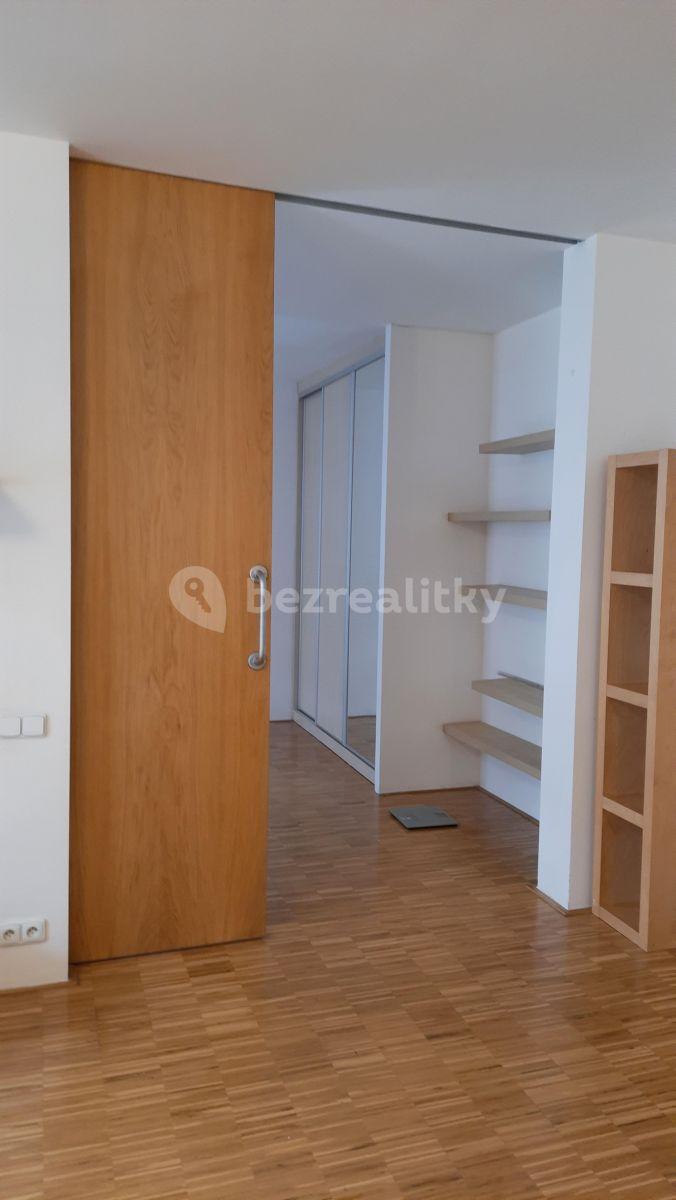 Prenájom bytu 2-izbový 62 m², Korunní, Praha, Praha