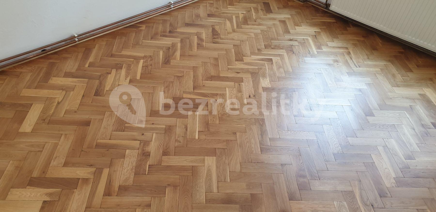 Prenájom bytu 2-izbový 57 m², Malířská, Praha, Praha