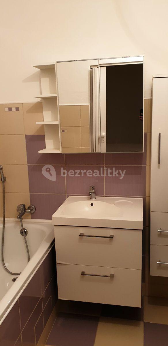 Prenájom bytu 2-izbový 57 m², Malířská, Praha, Praha