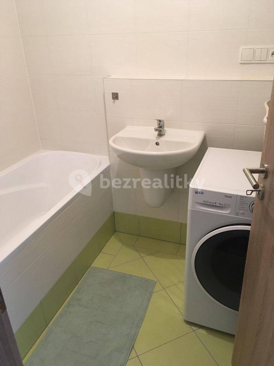 Prenájom bytu 2-izbový 54 m², Fojtova, Praha, Praha