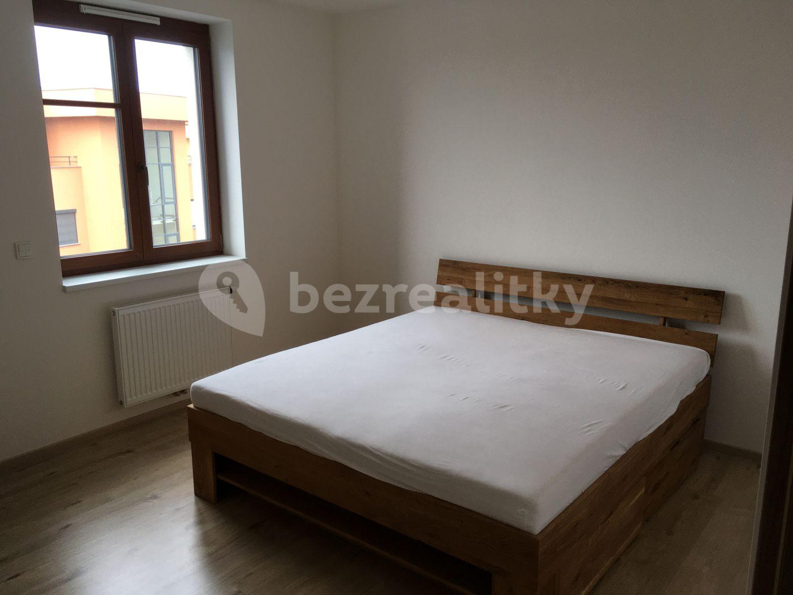 Prenájom bytu 2-izbový 54 m², Fojtova, Praha, Praha