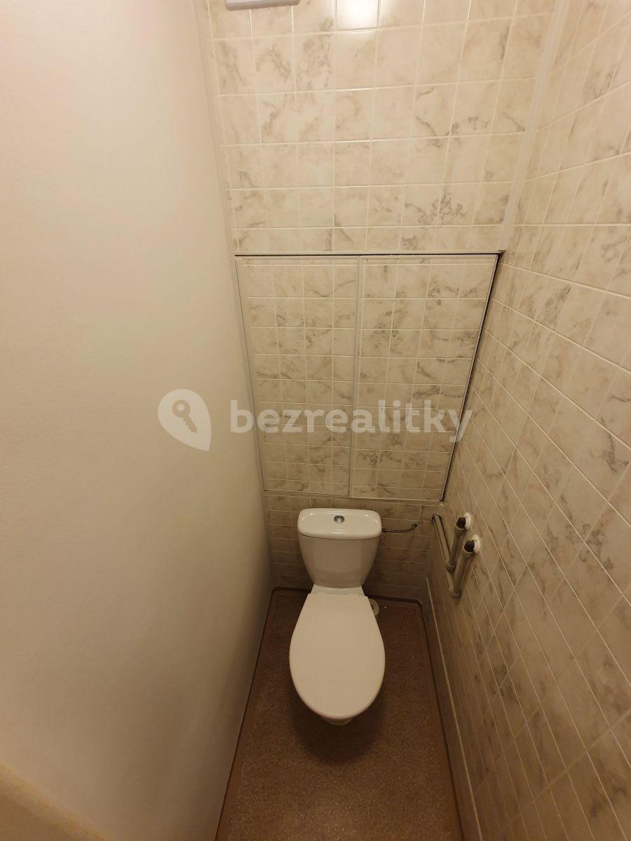 Prenájom bytu 1-izbový 38 m², Brunclíkova, Praha, Praha