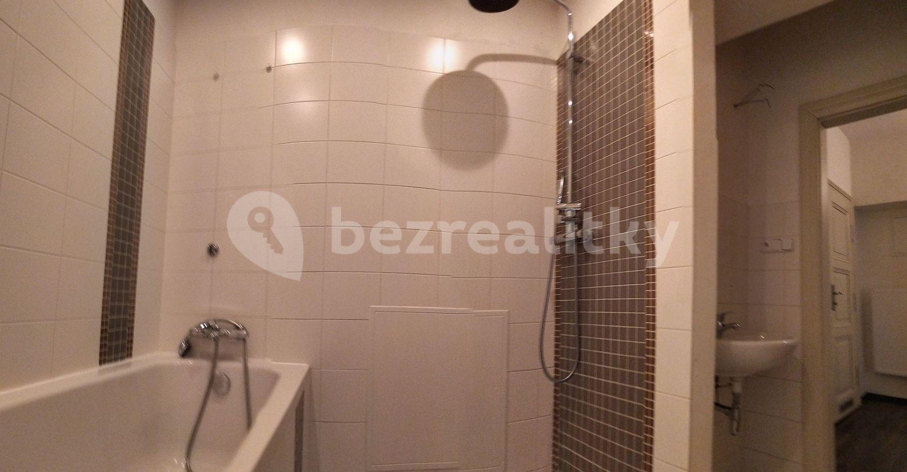 Prenájom bytu 2-izbový 56 m², Kroftova, Praha, Praha