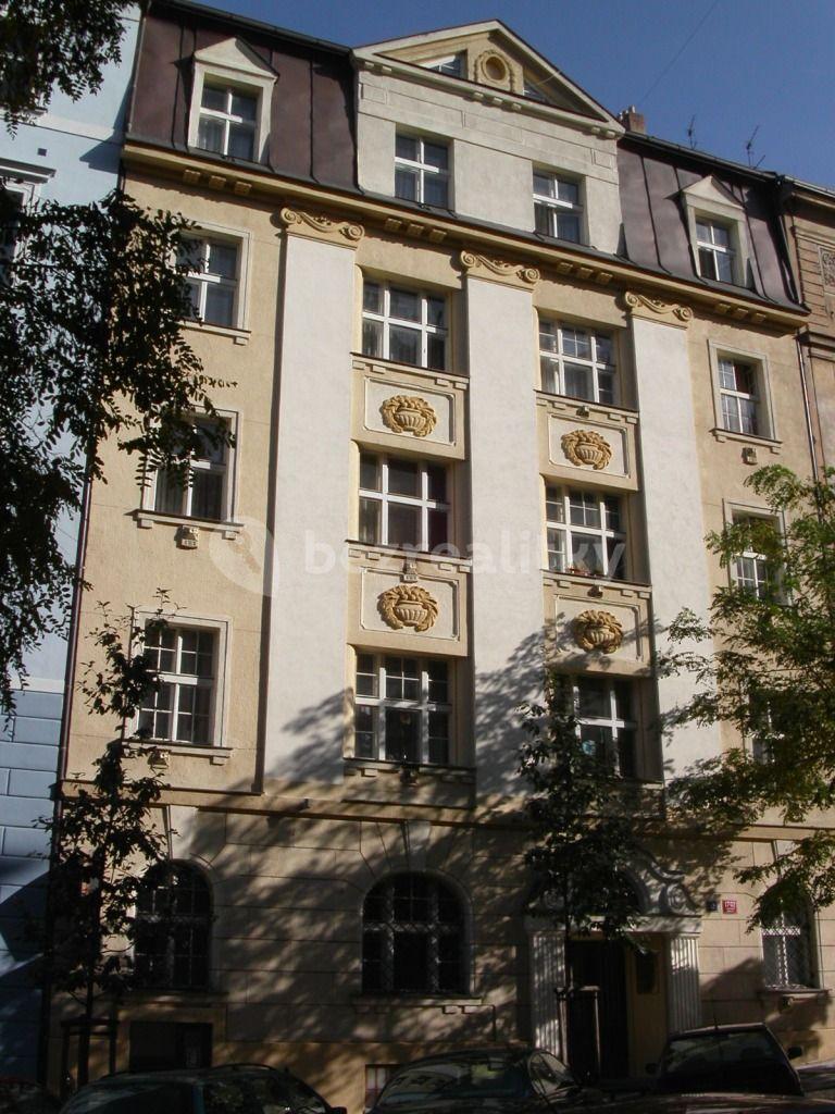 Prenájom bytu Garsoniéra 28 m², Velehradská, Praha, Praha