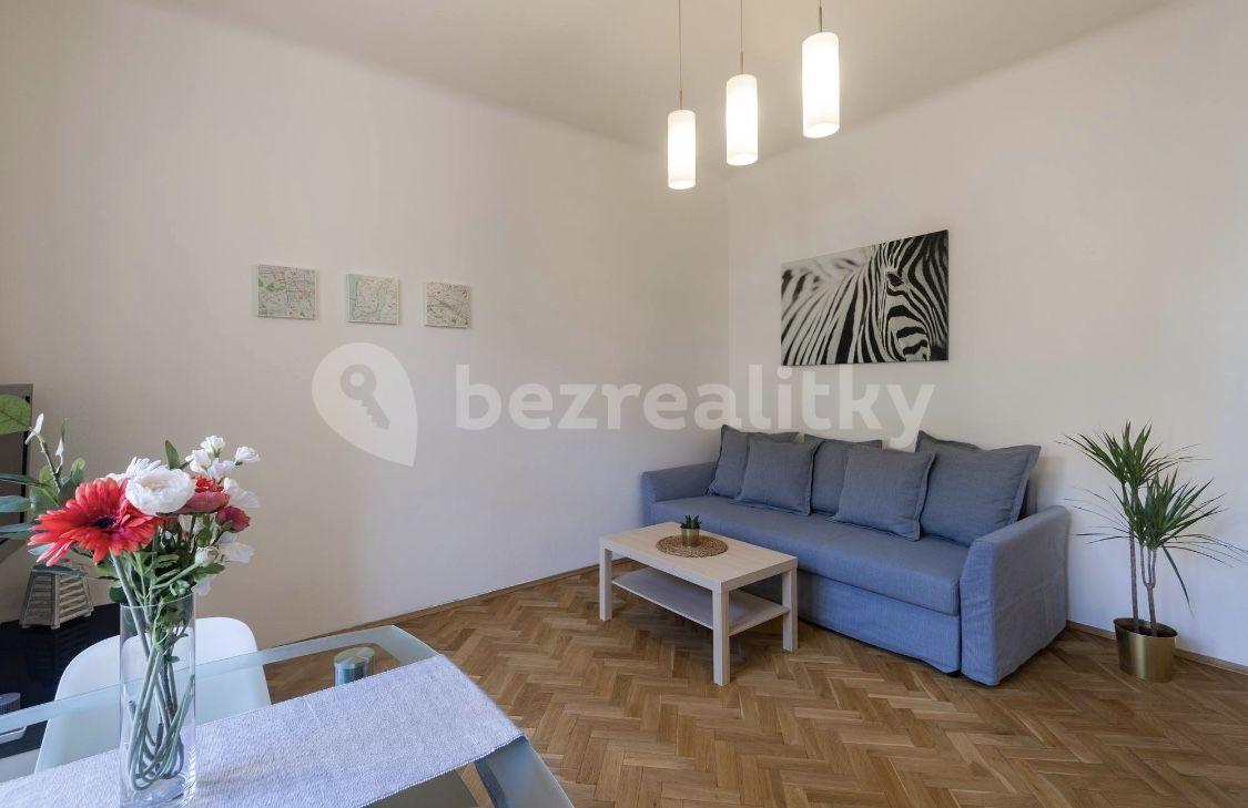 Prenájom bytu 2-izbový 58 m², Jičínská, Praha, Praha