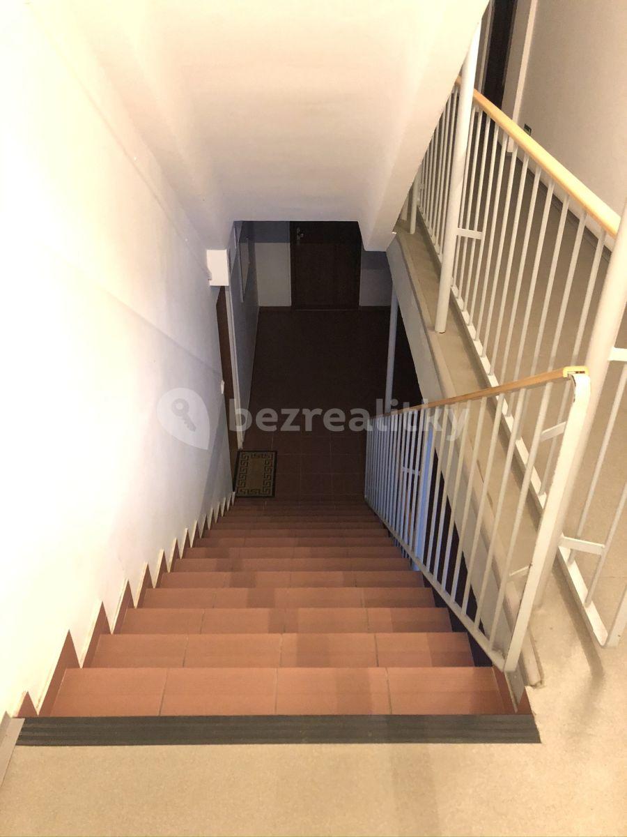 Prenájom bytu 2-izbový 45 m², Kukelská, Praha, Praha