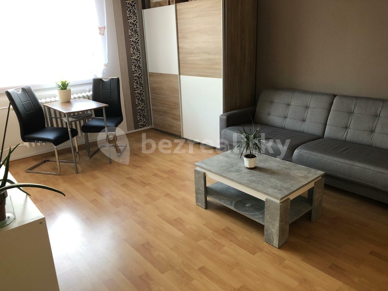 Prenájom bytu 2-izbový 45 m², Kukelská, Praha, Praha